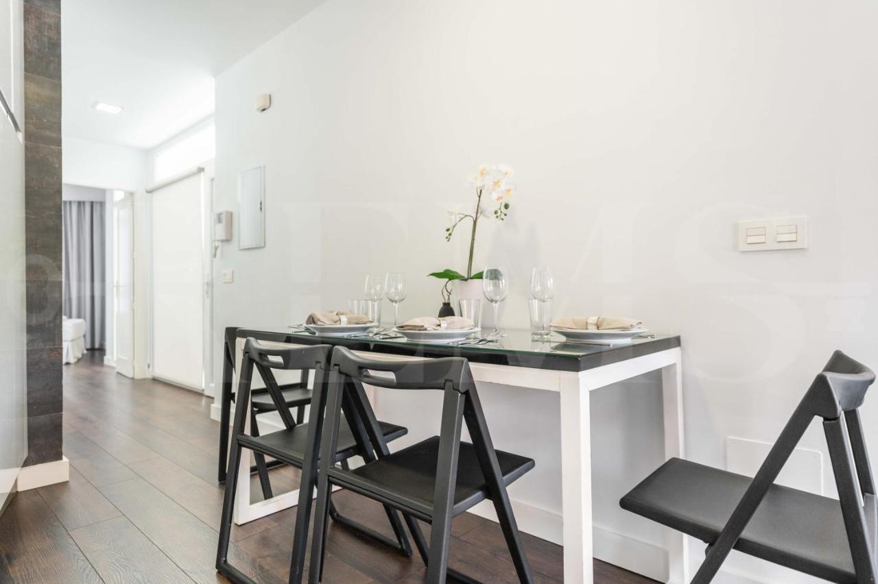 Spacious Duplex With Terrace By Picasso Museum By Rems มาลากา ภายนอก รูปภาพ